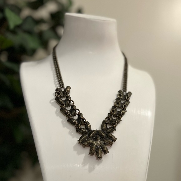 Sugarfix Peach and Clear Teardrop Shaped Crystal Statement Necklace - Picture 3 of 7